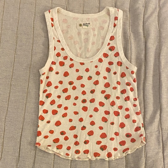 Mollusk Surf Hemp Strawberry 🍓 Tank - Picture 2 of 5